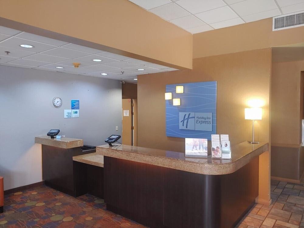 Holiday Inn Express & Suites Phoenix/Chandler Buitenkant foto