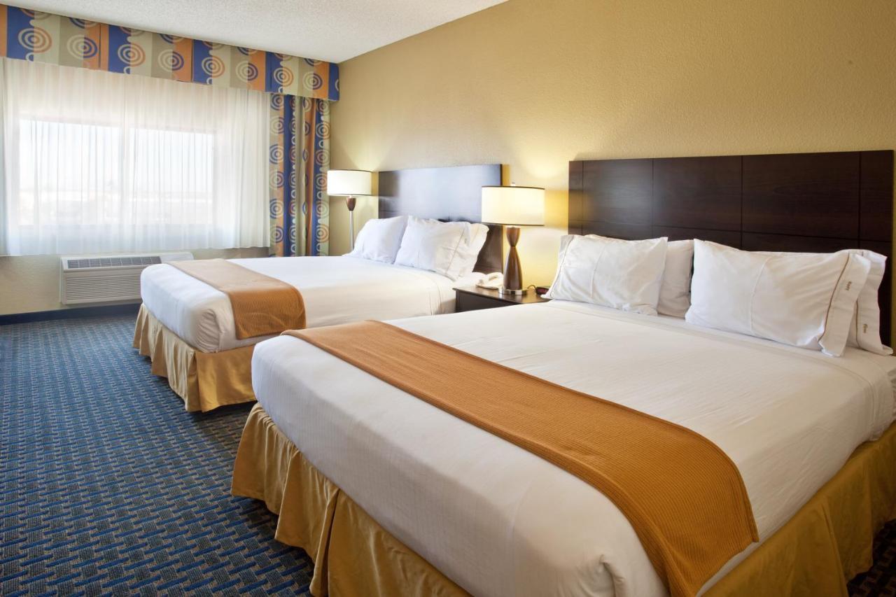 Holiday Inn Express & Suites Phoenix/Chandler Buitenkant foto